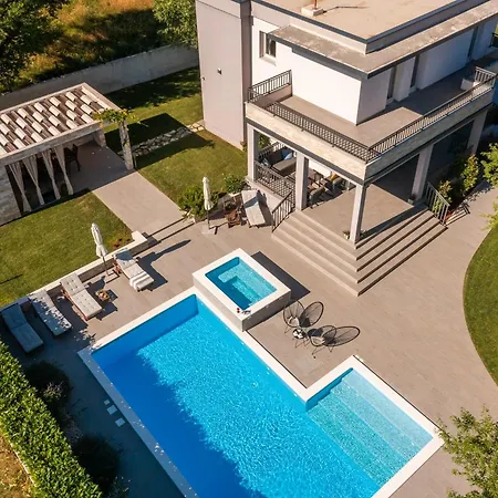 Dali - Luxury House In Relaxing Area *