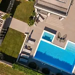 Βίλα Dali - Luxury House In Relaxing Area Sicane