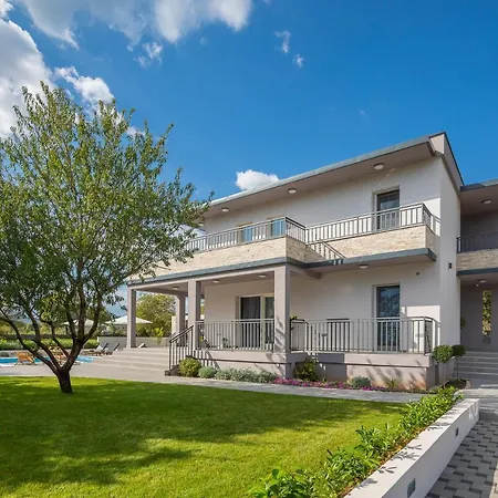 Dali - Luxury House In Relaxing Area Villa *