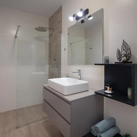 Dali - Luxury House In Relaxing Area *