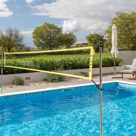 Dali - Luxury House In Relaxing Area Sicane