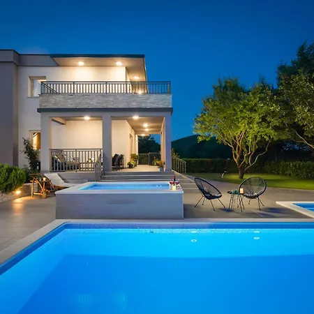 Dali - Luxury House In Relaxing Area * Sicane