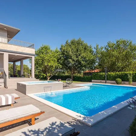 Dali - Luxury House In Relaxing Area Villa