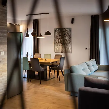 Vila Dali - Luxury House In Relaxing Area