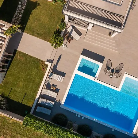 Vila Dali - Luxury House In Relaxing Area Sicane