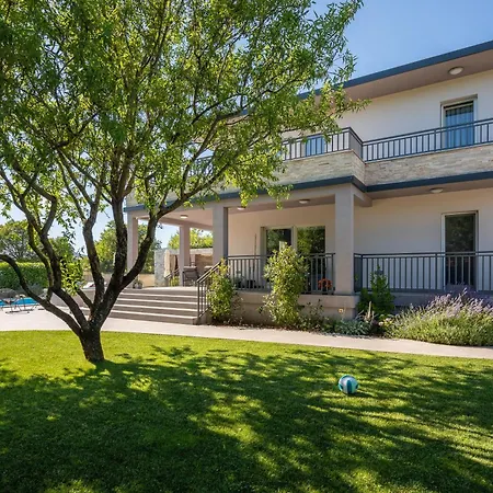Vila Dali - Luxury House In Relaxing Area *